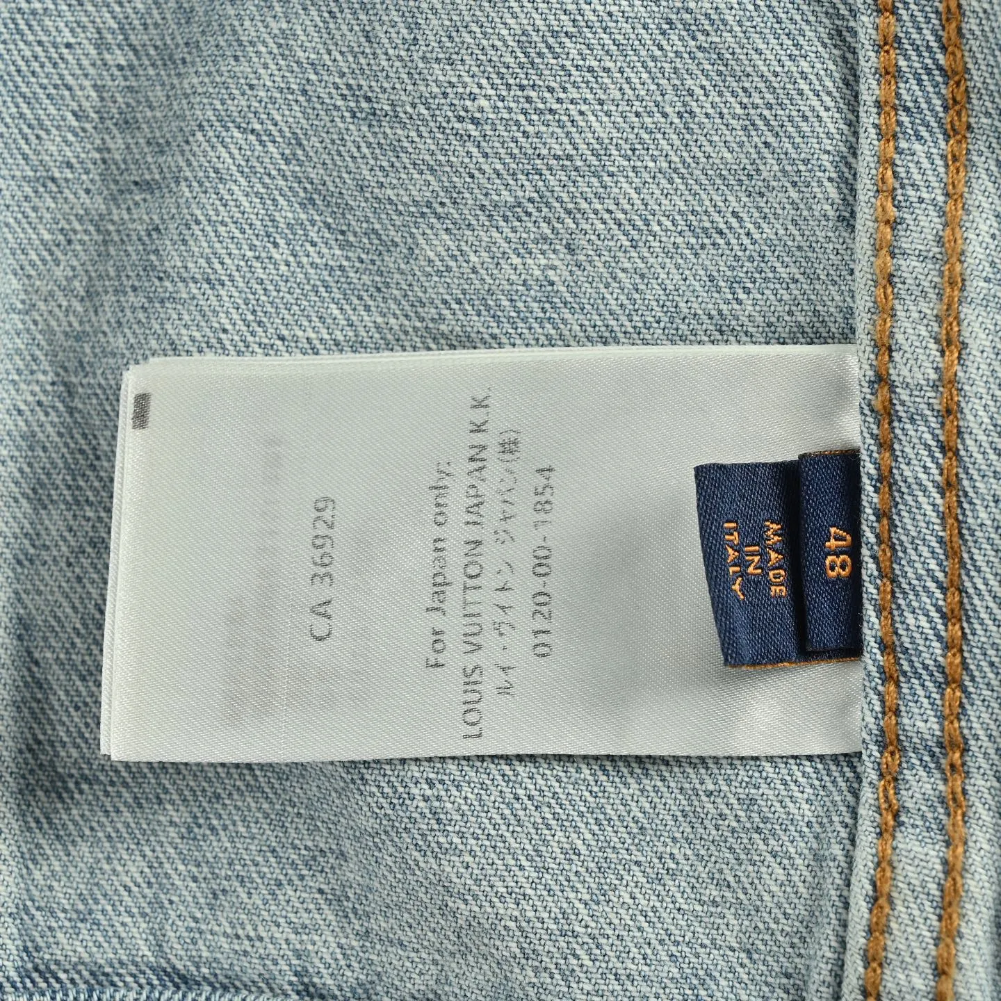 Louis Vuitton/Louis Vuitton pocket embroidered zipper denim jacket